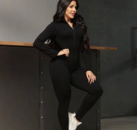 Macacão Manga Longa com Zíper!